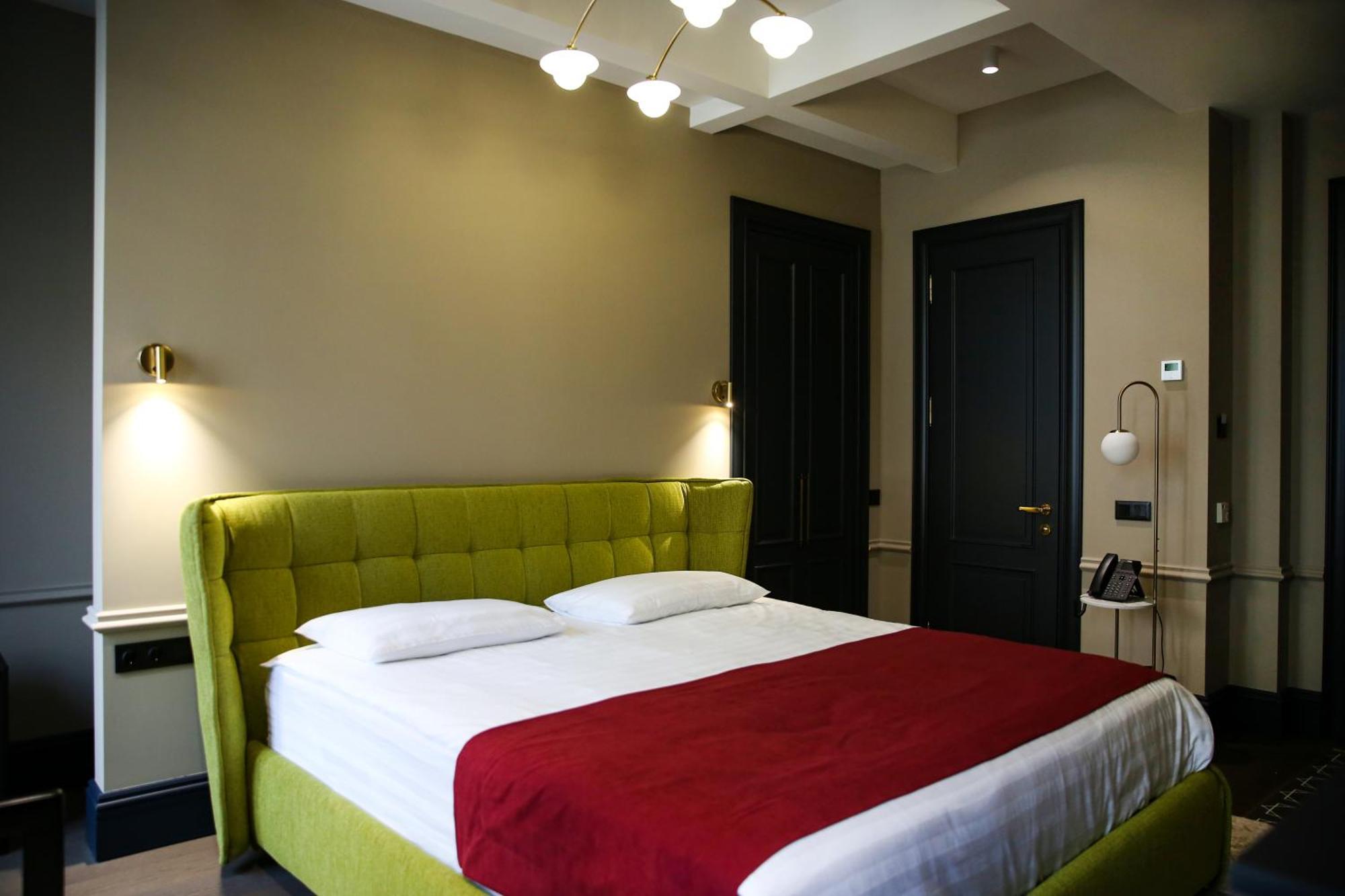 Hotel Retro Batoemi Buitenkant foto